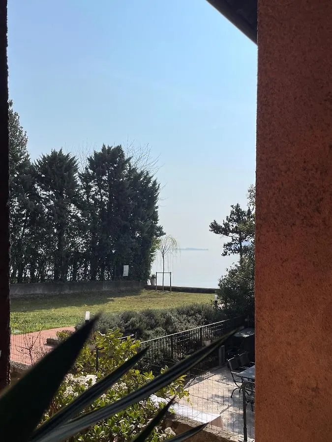 Апартаменты Lakeside Holiday Сало Италия