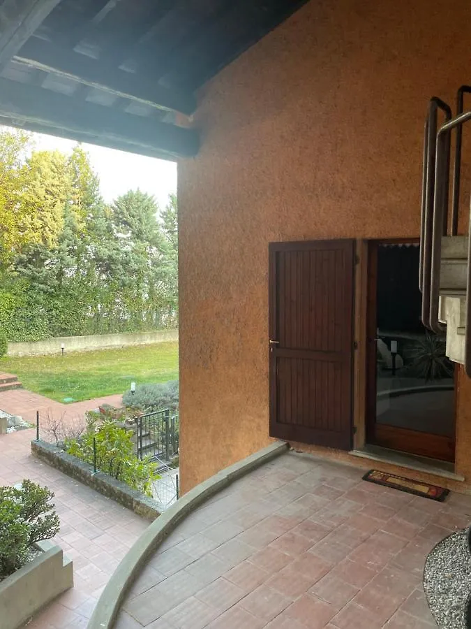 Апартаменты Lakeside Holiday Сало